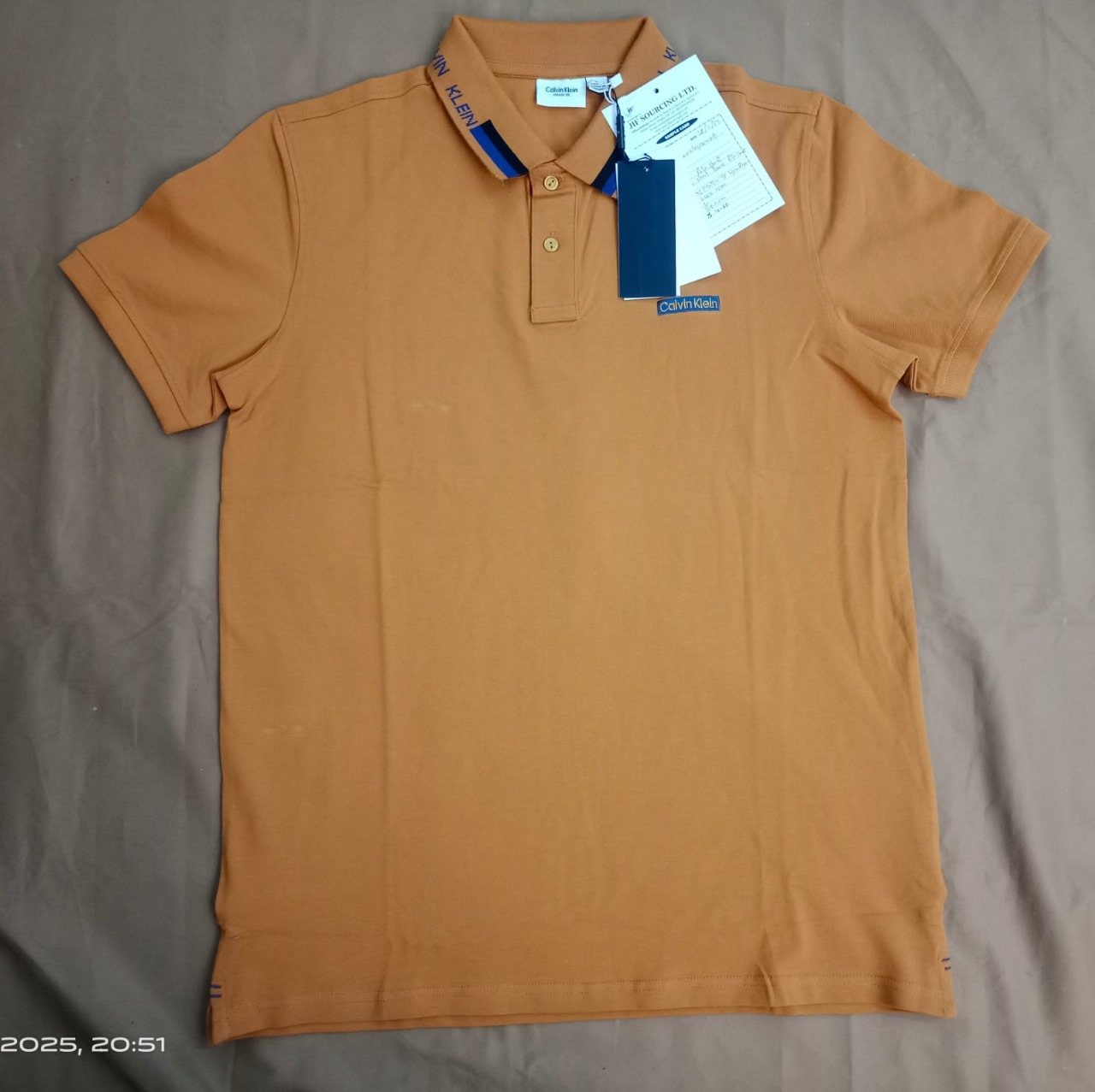 Mens T shirt